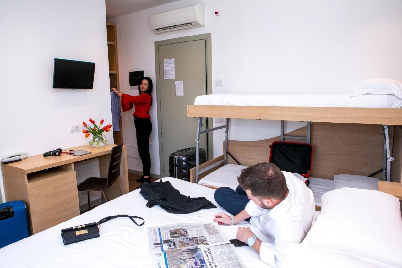 Hotel Liane Риччоне Экстерьер фото
